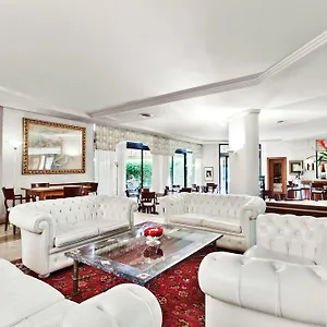 **** Hotel Park Ca' Noa Italia